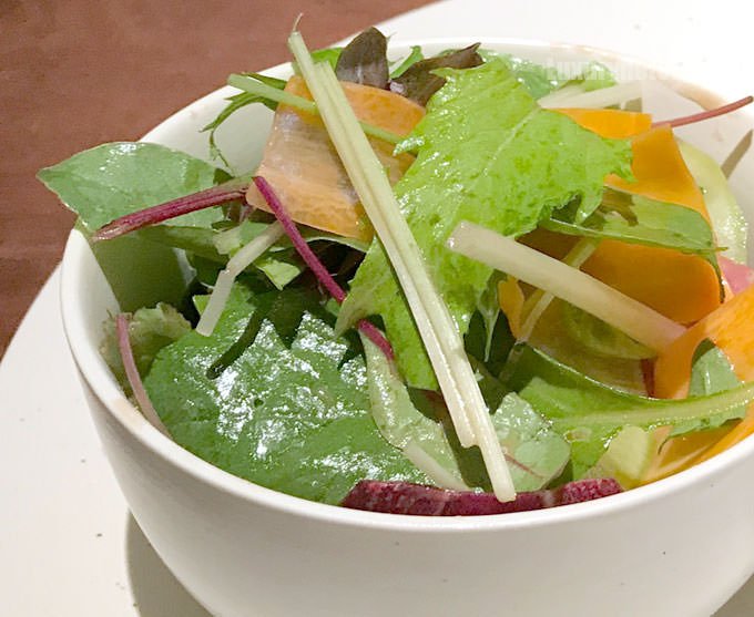 サイドメニューのサラダ