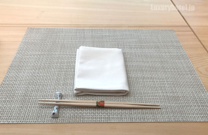 テーブルセッティング