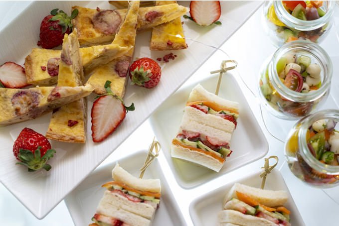 ストロベリーデザートビュッフェ ～美しきいちごの世界～　セイボリーメニュー